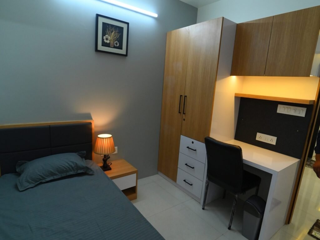 Image Showing Metrocity Girls Hostel with Private Room In Kothrud Bhelke Nagar Pune