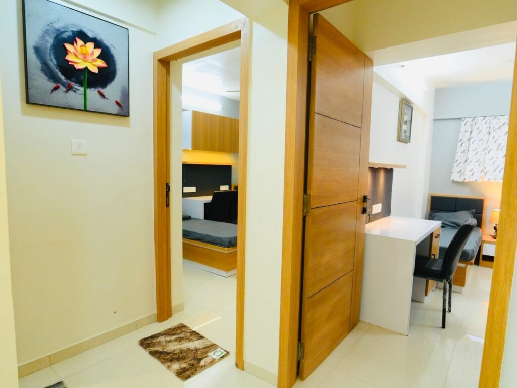 Image Showing Metrocity Girls Hostel with Private Room In Kothrud Bhelke Nagar Pune