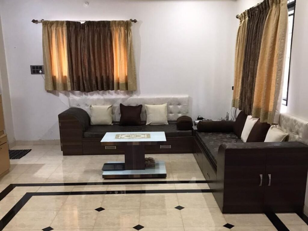 Image Showing Metrocity Girls Hostel With Furniture In Kothrud Gururaj Nagar Pune